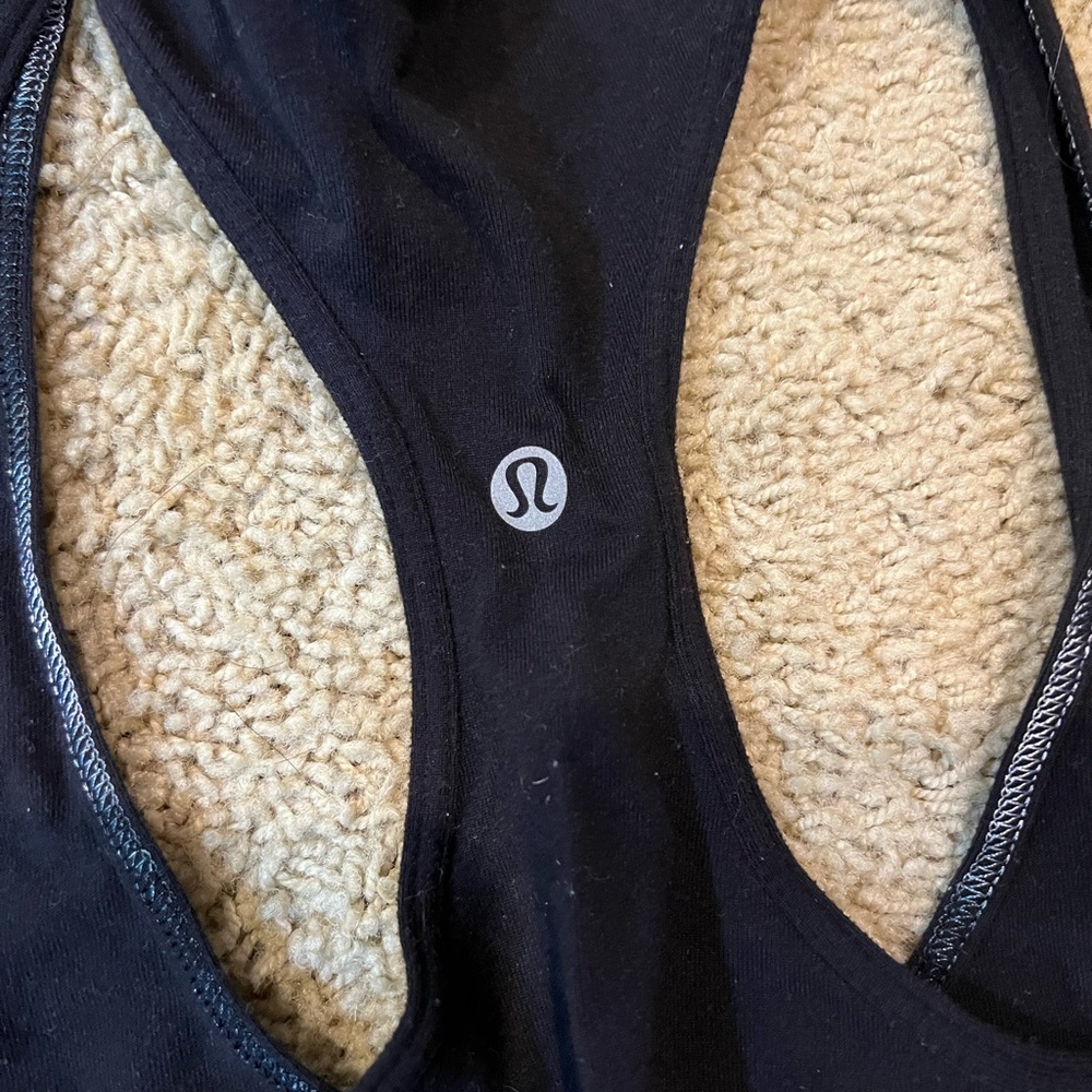 Lulu lemon tank